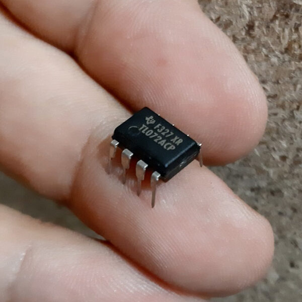 خرید و فروش  آی سی اپ امپ تگزاس اینسترومنتس مدل TL072 ACP بسته 2 عددی مناسب برای انواع pcb